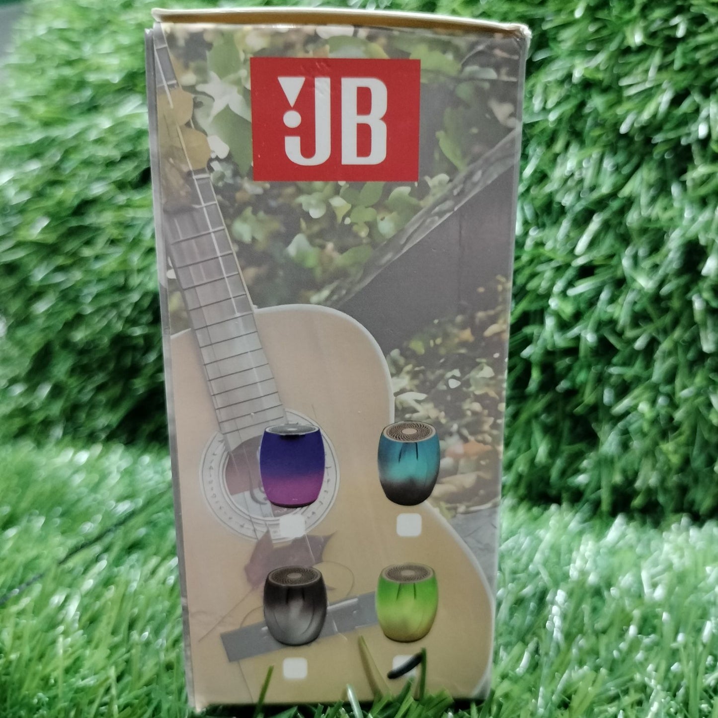 JB True Sound Hi-Res Mini Wireless Speaker
