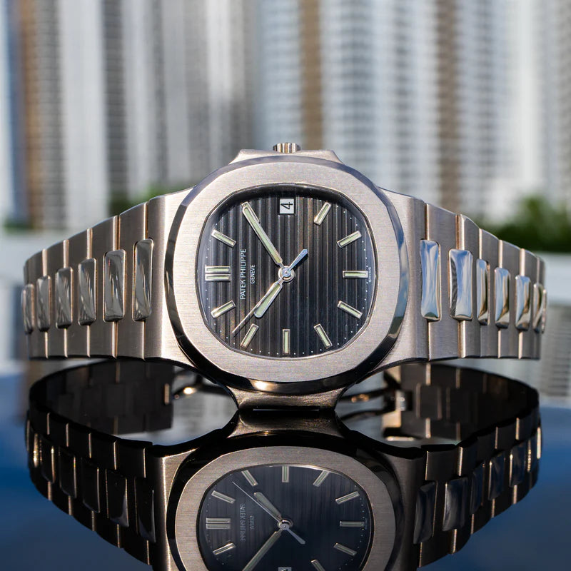 Patek Philippe – Elegant Black Dial