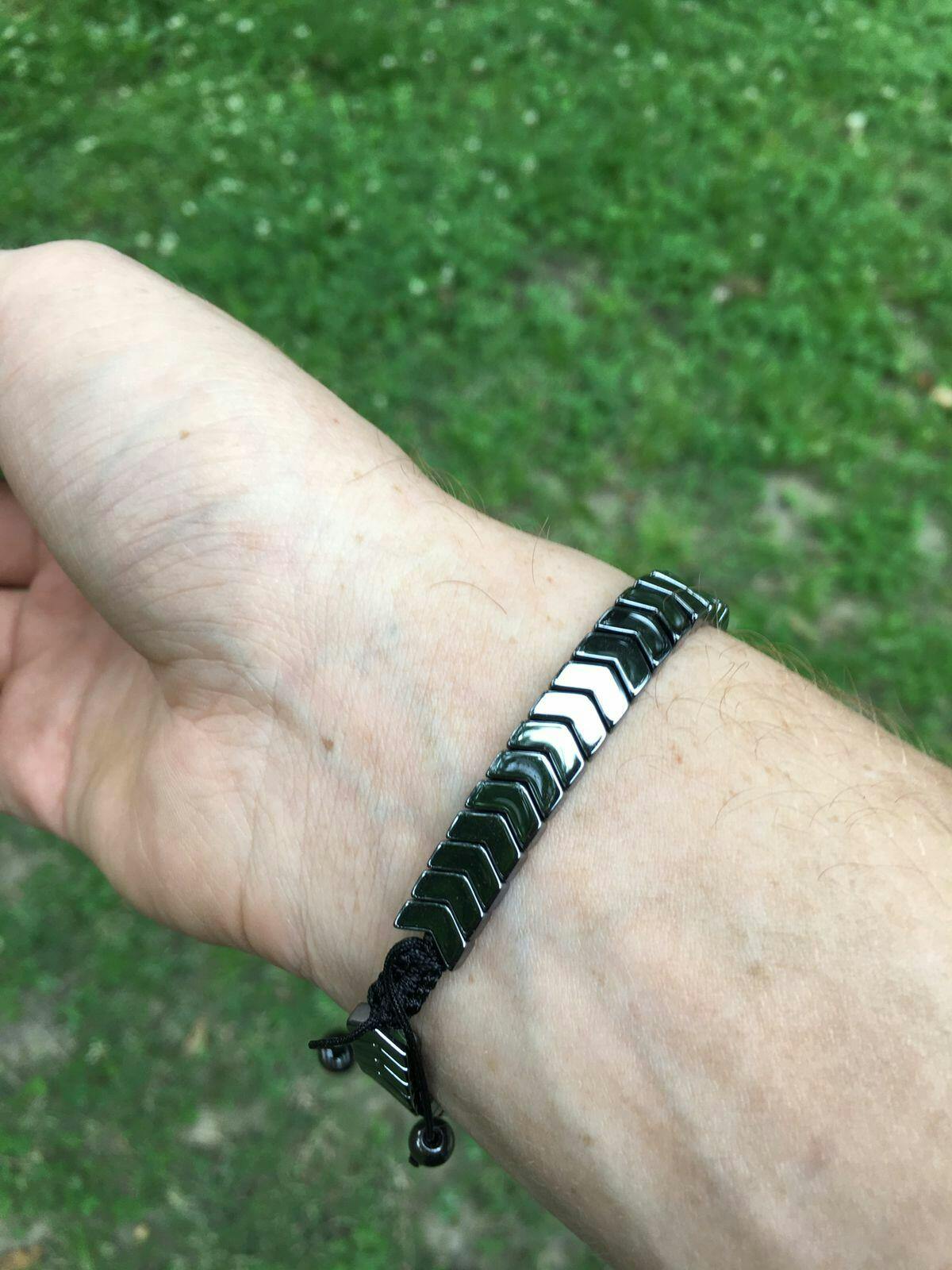 Adjustable Chevron Bracelet for Men (Silver / Gold / Black)