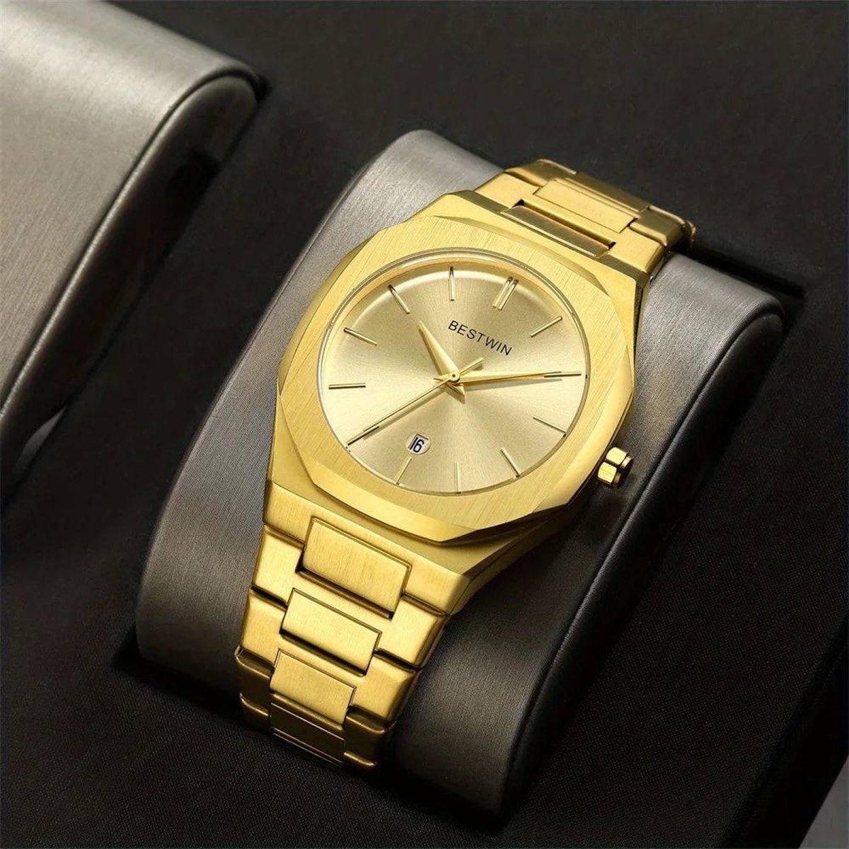 Bestwin Golden – Classic Luxury - StoreApna