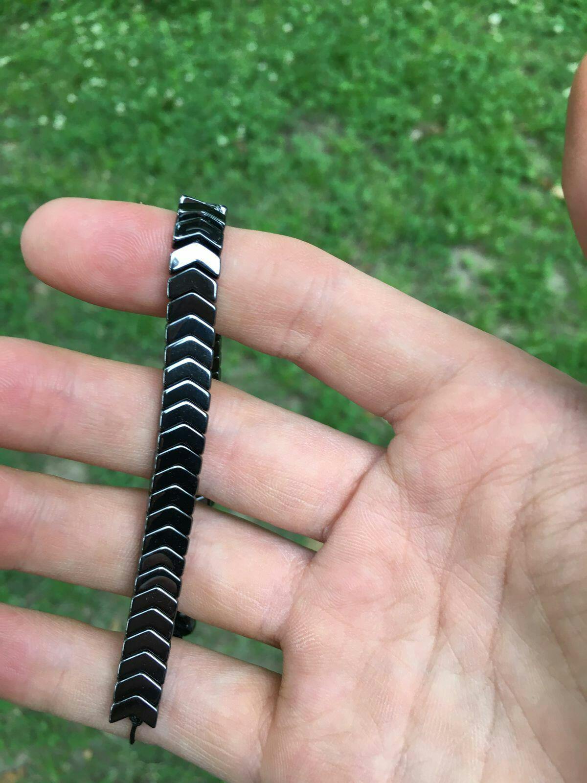 Adjustable Chevron Bracelet for Men (Silver / Gold / Black)