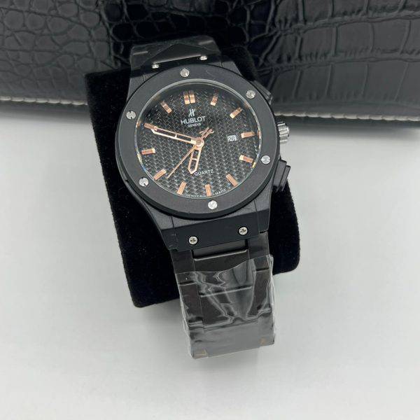 Hublot Classic Style – Black Quartz Watch with Rose Gold Accents - StoreApna
