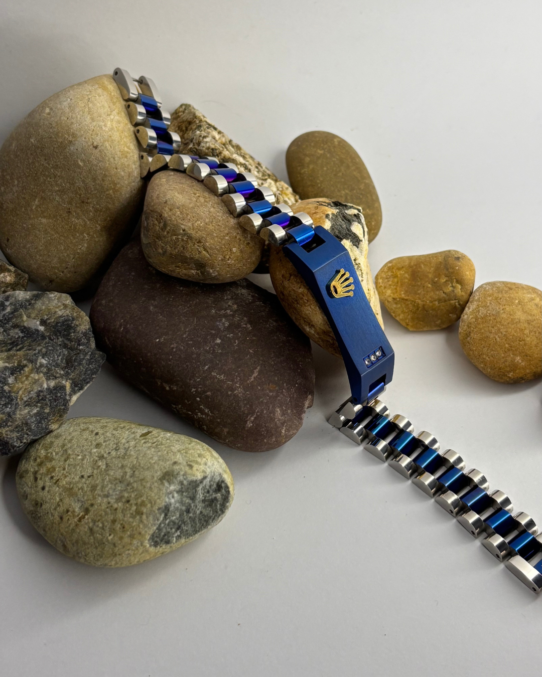 Luxury Crown-Style Engraved Bracelet for Men