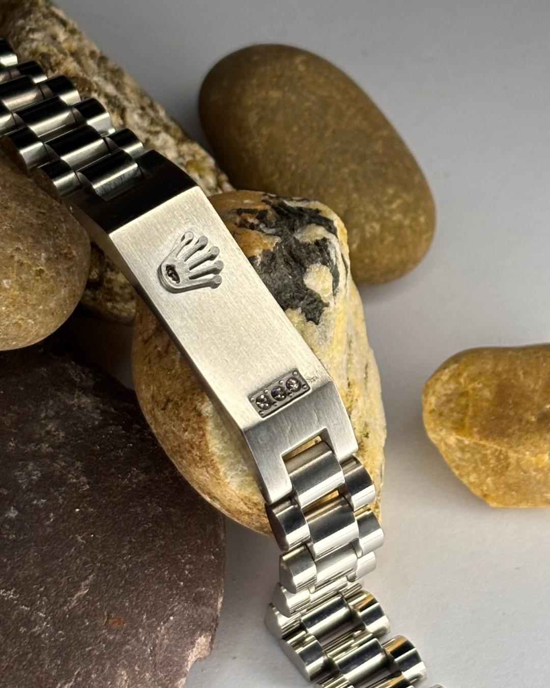Luxury Crown-Style Engraved Bracelet for Men