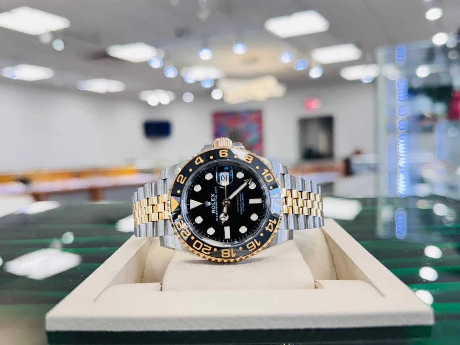 GMT - Master II Style Replica “Root Beer” – Black & Gold Bezel, Two - Tone Jubilee 40mm | storeapna - StoreApna