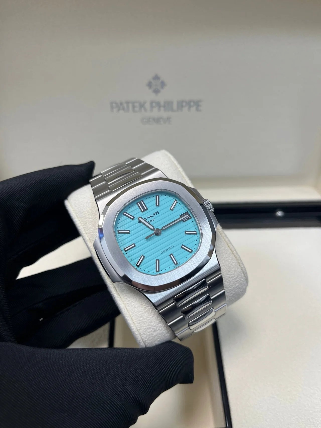 Patek Philippe Tiffany – Luxury Blue