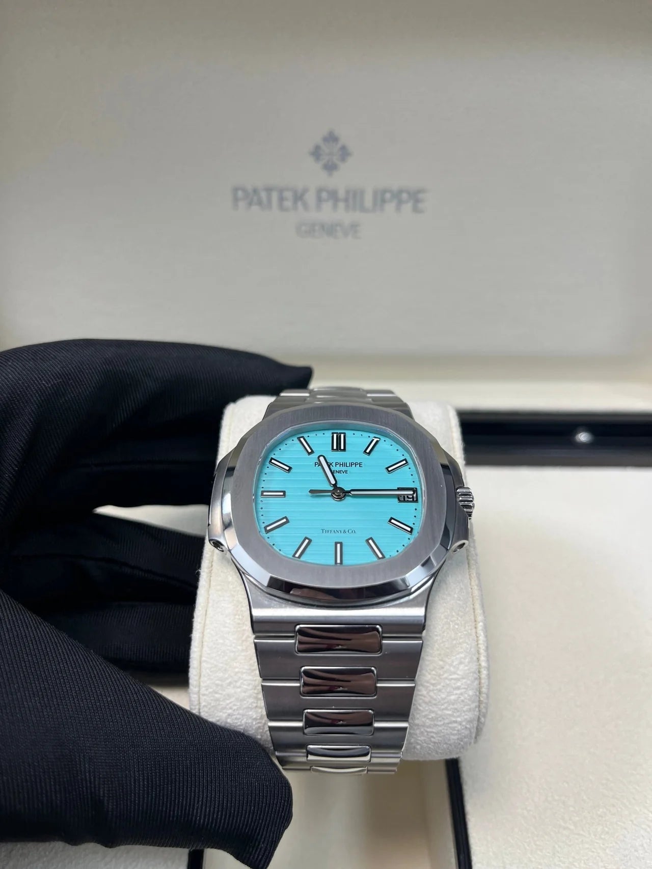 Patek Philippe Tiffany – Luxury Blue