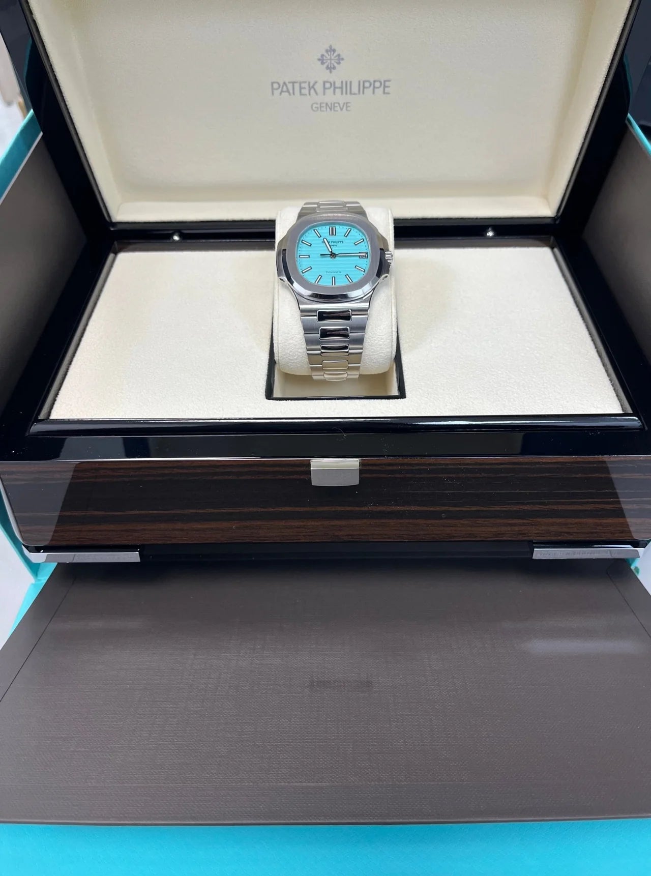 Patek Philippe Tiffany – Luxury Blue