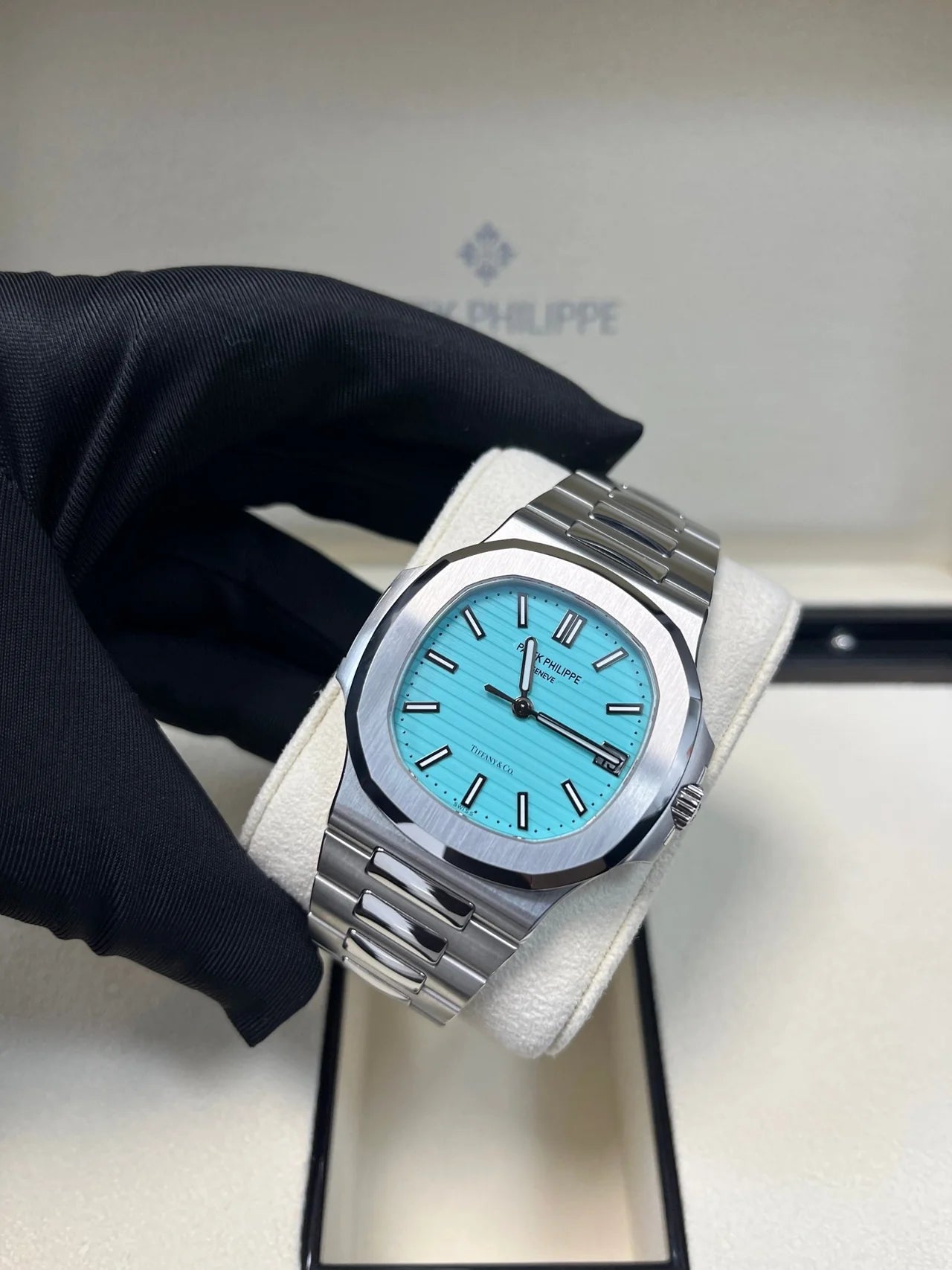 Patek Philippe Tiffany – Luxury Blue