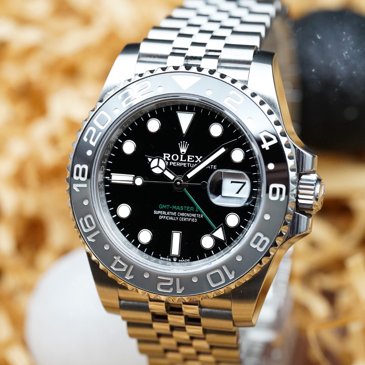 GMT-Master II Style Replica Watch – Grey & Black Bezel, Black Dial, Jubilee Bracelet 40mm | storeapna